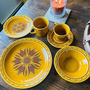 Vintage Homer Laughlin  “Golden Harvest” Dishware.
